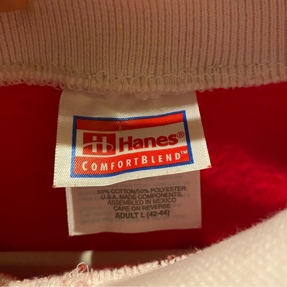 Vintage HANES Women Red Cat & Mouse Xmas Holidays Collar Sweatshirt Size Large - Picture 6 of 8